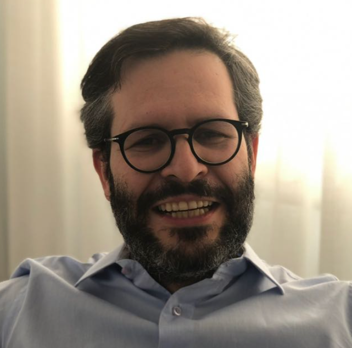 Dr. Pedro Carricondo